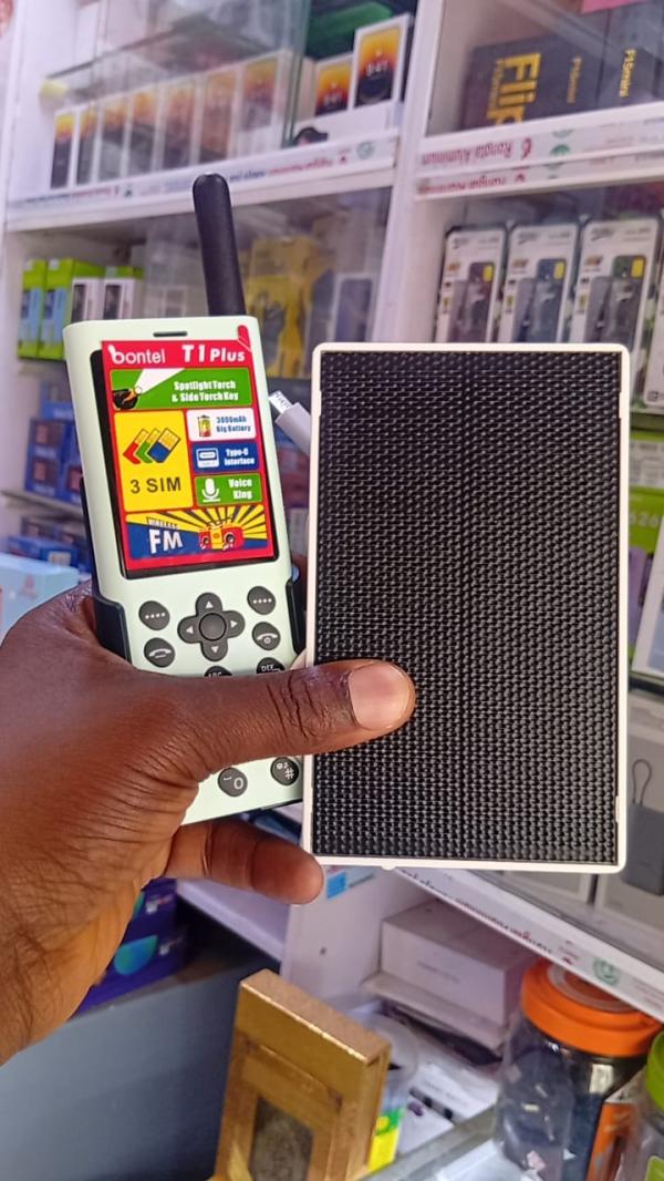 BONTEL 3 SIM  SOLAR CHARGING PHONE